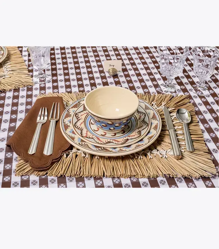 Scalloped Dinner Linen Napkin, Set Of 6 - Image 3